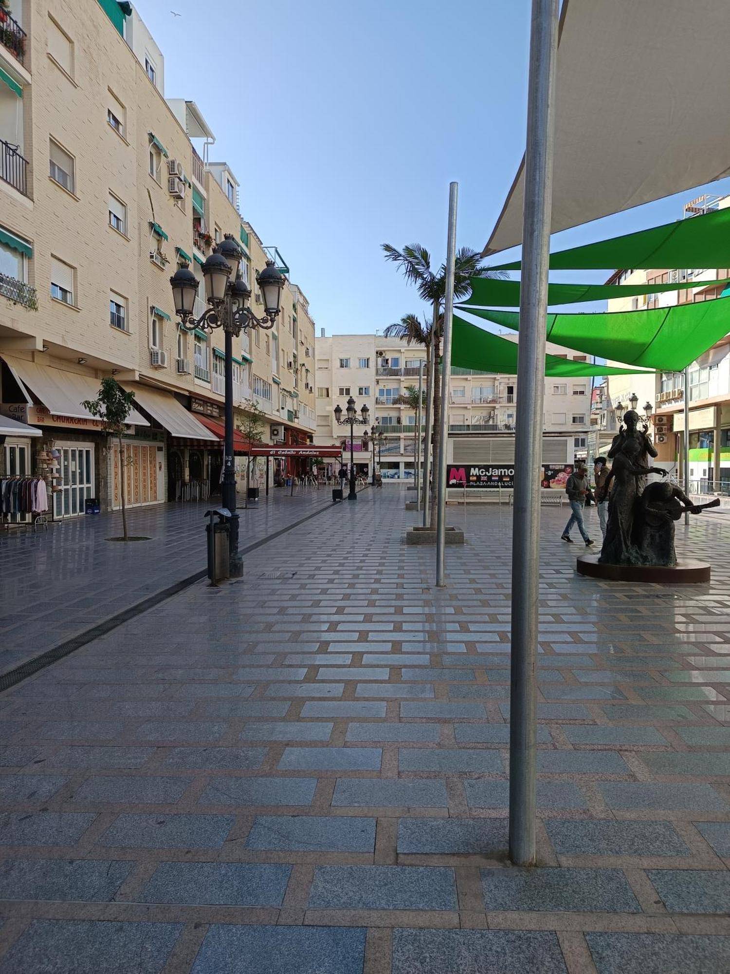 Sol Pride Plaza De Andalucia