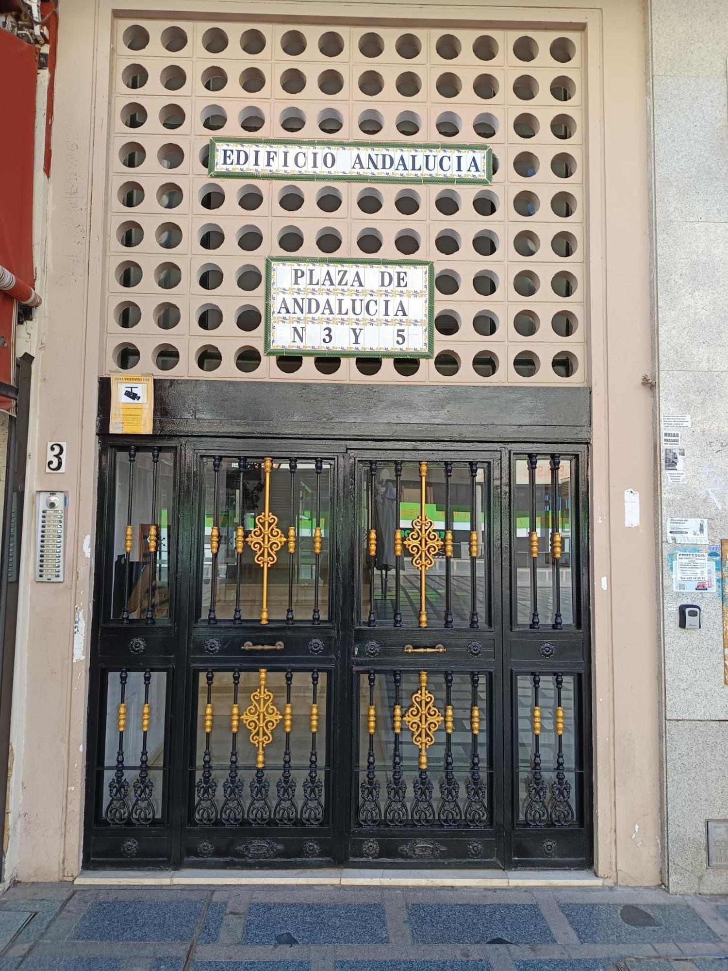 Sol Pride Plaza De Andalucia Apartment *